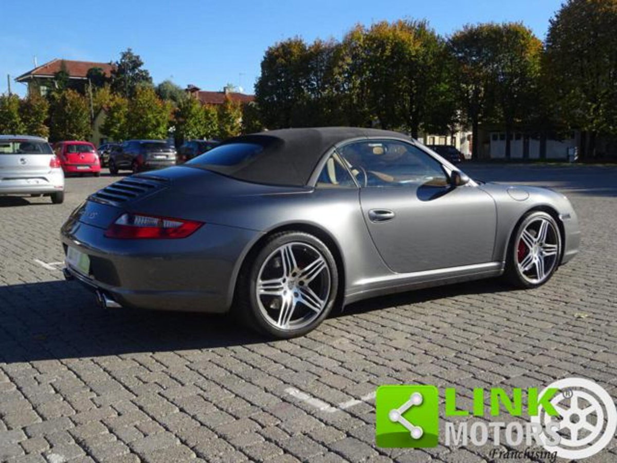 Porsche 911 Cabrio Carrera 4S (18)