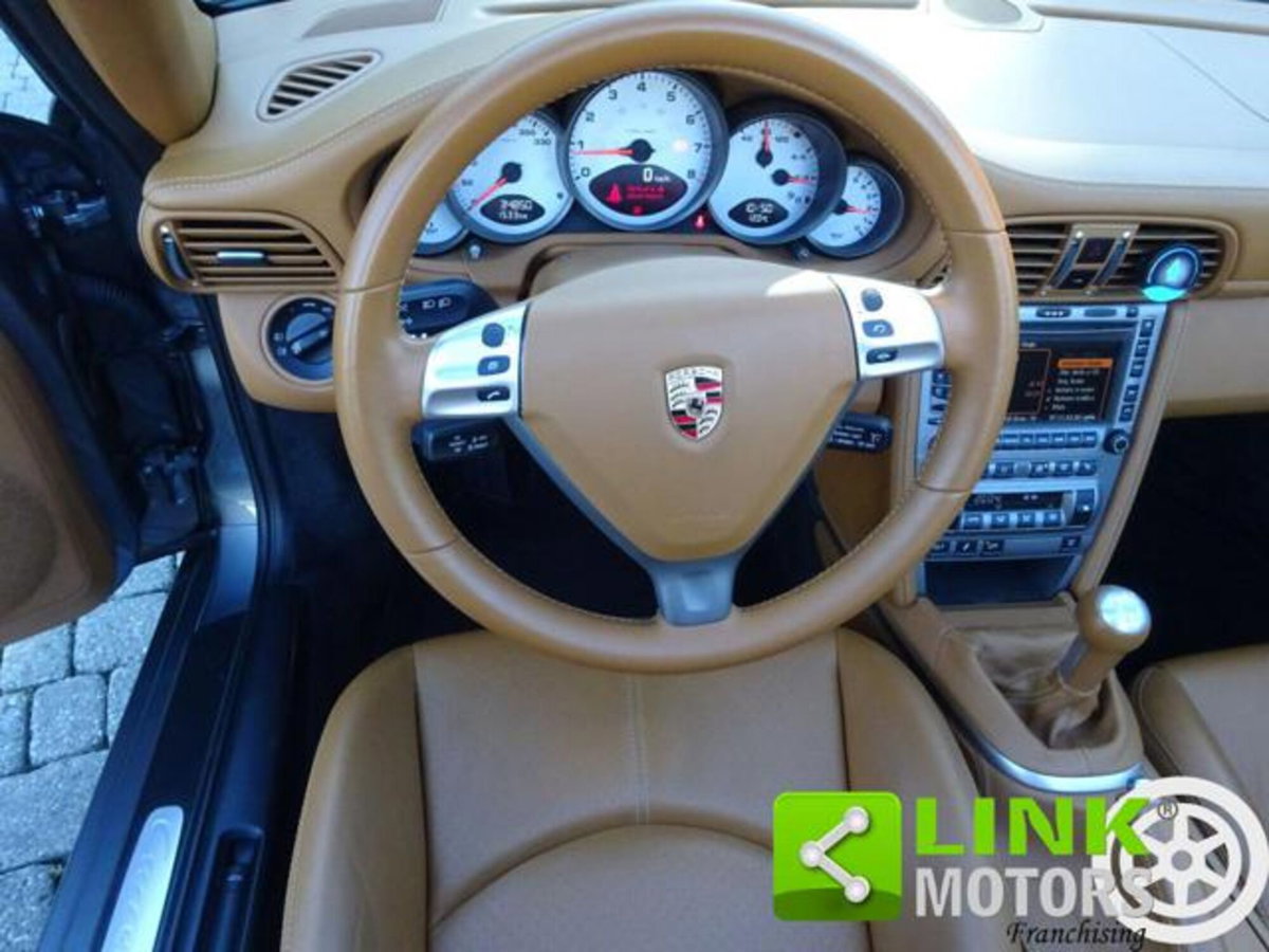 Porsche 911 Cabrio Carrera 4S (7)