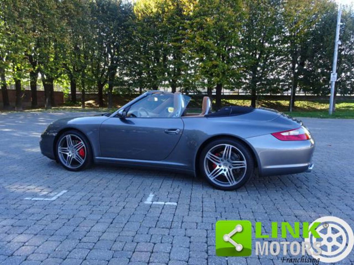 Porsche 911 Cabrio Carrera 4S (8)