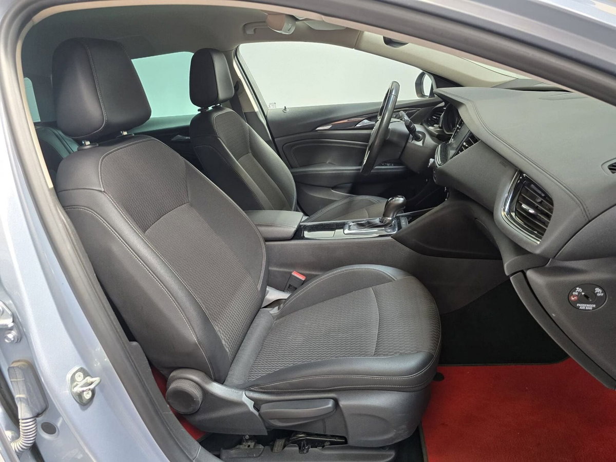 Opel Insignia Station Wagon 1.6 CDTI ecoTEC 136 CV S&S Sports Innovation (10)