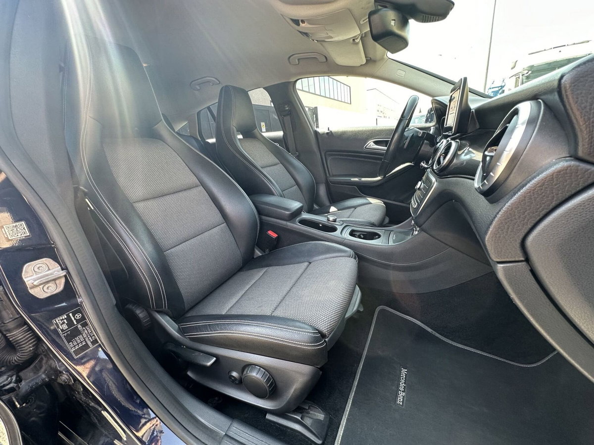 Mercedes-Benz CLA 200 d Automatic Executive (14)