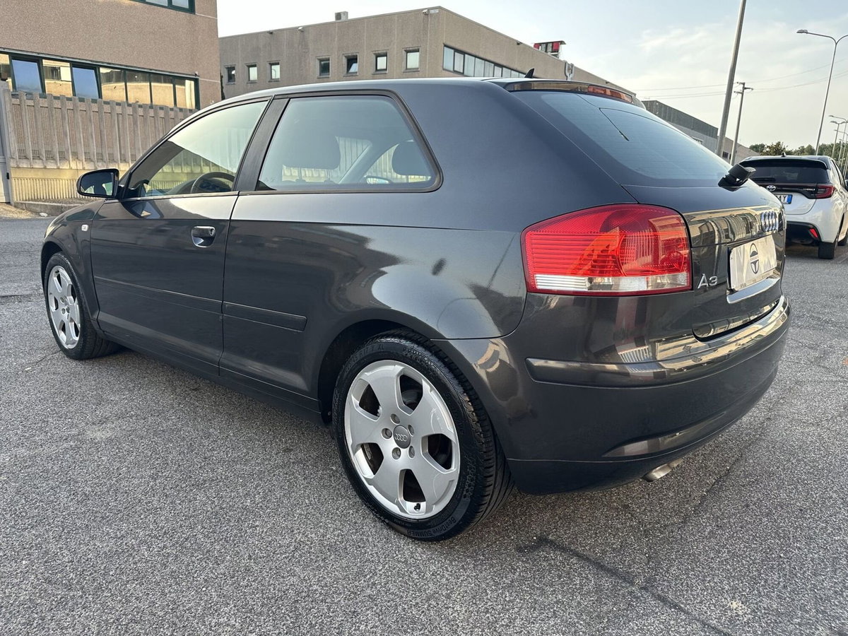 Audi A3 1.9 TDI Ambition (4)