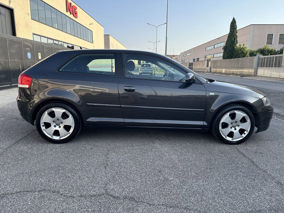Audi A3 1.9 TDI Ambition (7)