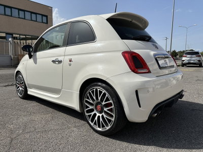 Abarth 500 1.4 Turbo T-Jet (4)