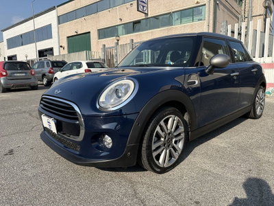 MINI Mini 1.5 Cooper D Boost 5 porte usata