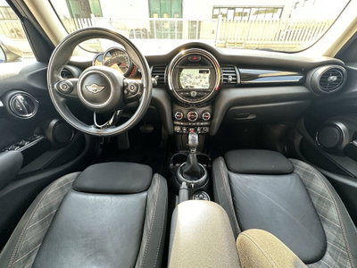 MINI Mini 1.5 Cooper D Boost 5 porte (10)