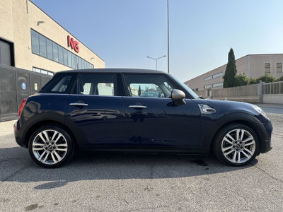 MINI Mini 1.5 Cooper D Boost 5 porte (7)