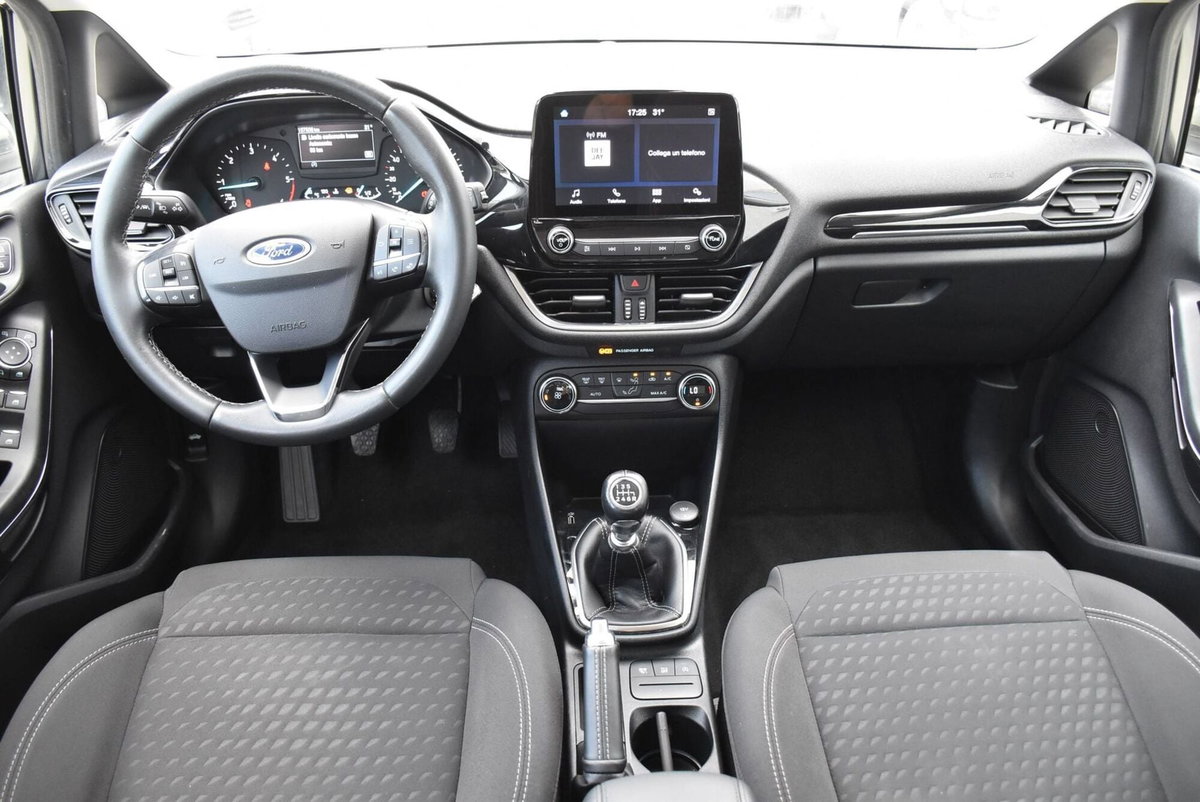 Ford Fiesta 1.5 EcoBlue 5 porte Titanium (7)