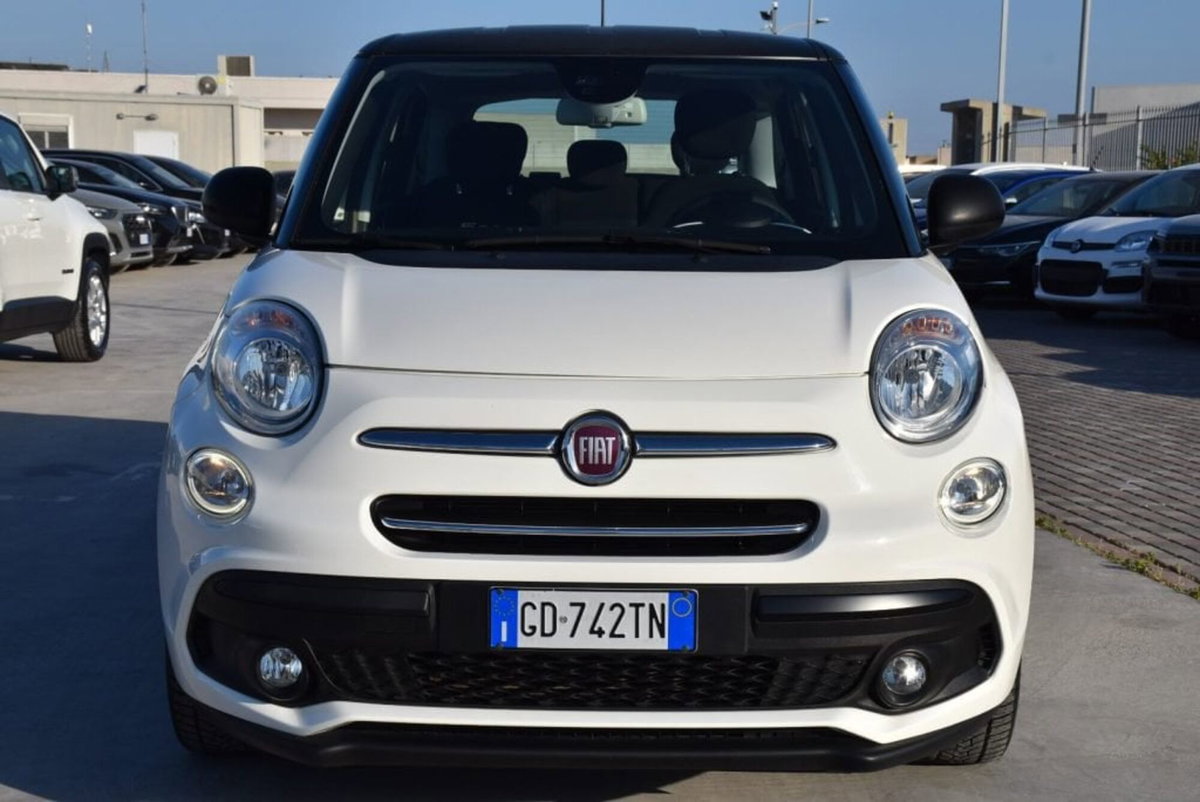 Fiat 500L Living 1.6 Multijet 120 CV Business (2)