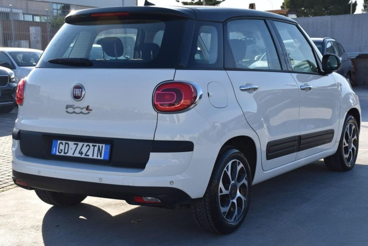 Fiat 500L Living 1.6 Multijet 120 CV Business (4)