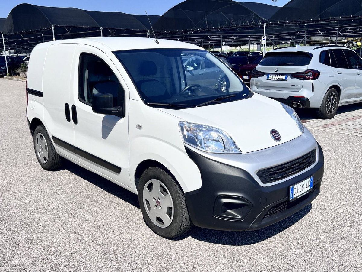 Fiat Fiorino Furgone cargo 1.3 mjt 95cv SX (2)