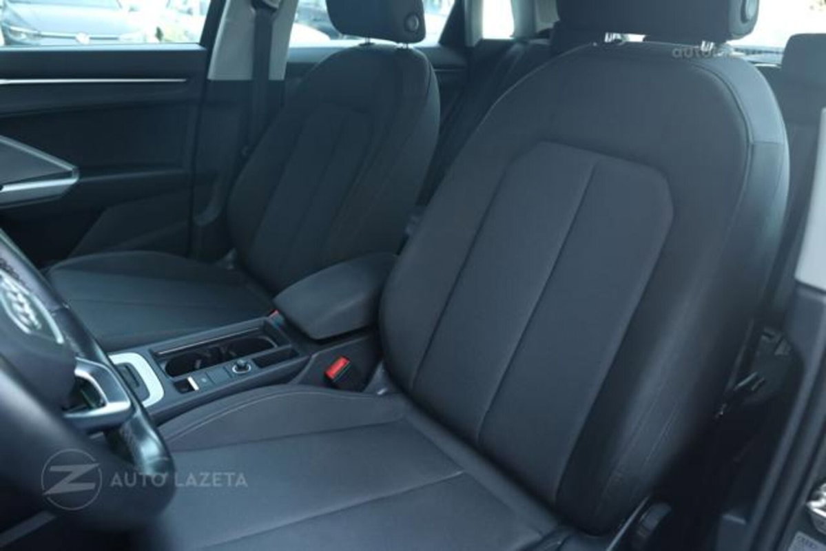 Audi Q3 40 TDI quattro S tronic Business Advanced (6)