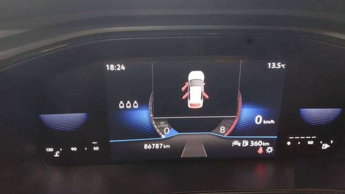 Volkswagen T-Roc 1.0 TSI Life (13)