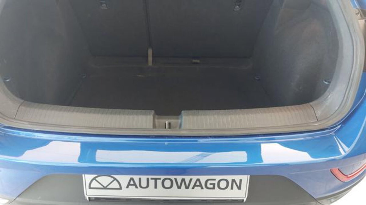 Volkswagen T-Roc 1.0 TSI Life (17)