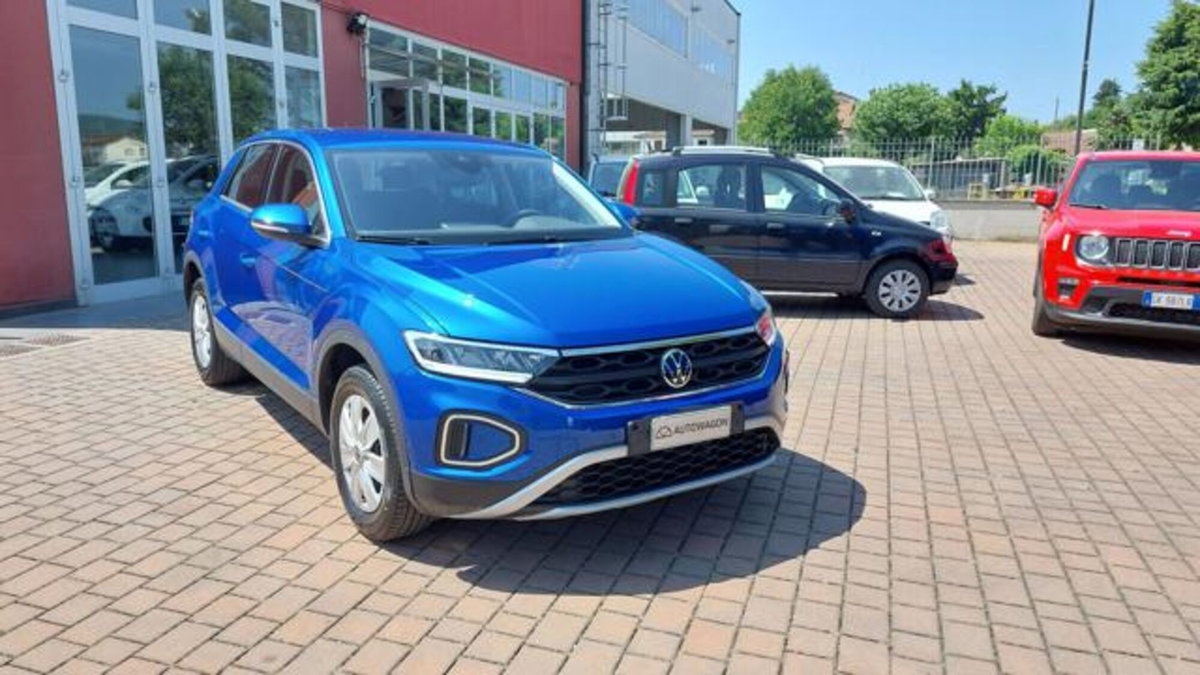 Volkswagen T-Roc 1.0 TSI Life (3)