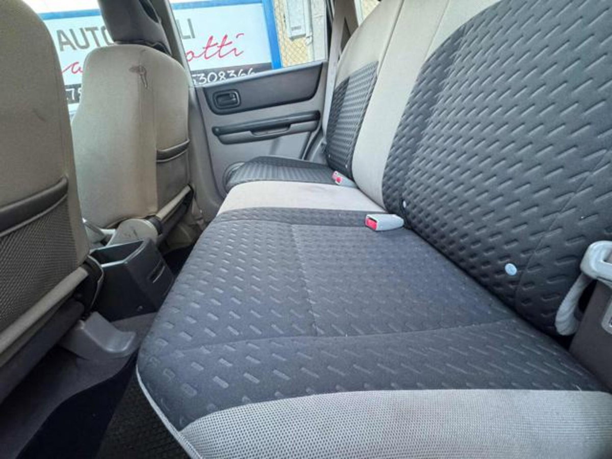 Nissan X-Trail 2.2 dCi Elegance (10)