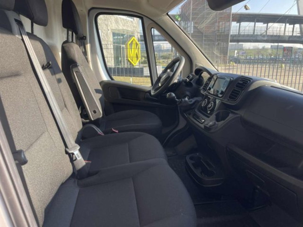 Opel Movano Furgone 35 2.2 BlueHDi 140 S&S PM-TM Furgone (7)