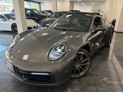 Porsche 911 Coupé Coupe 3.0 Carrera 4 auto (2)