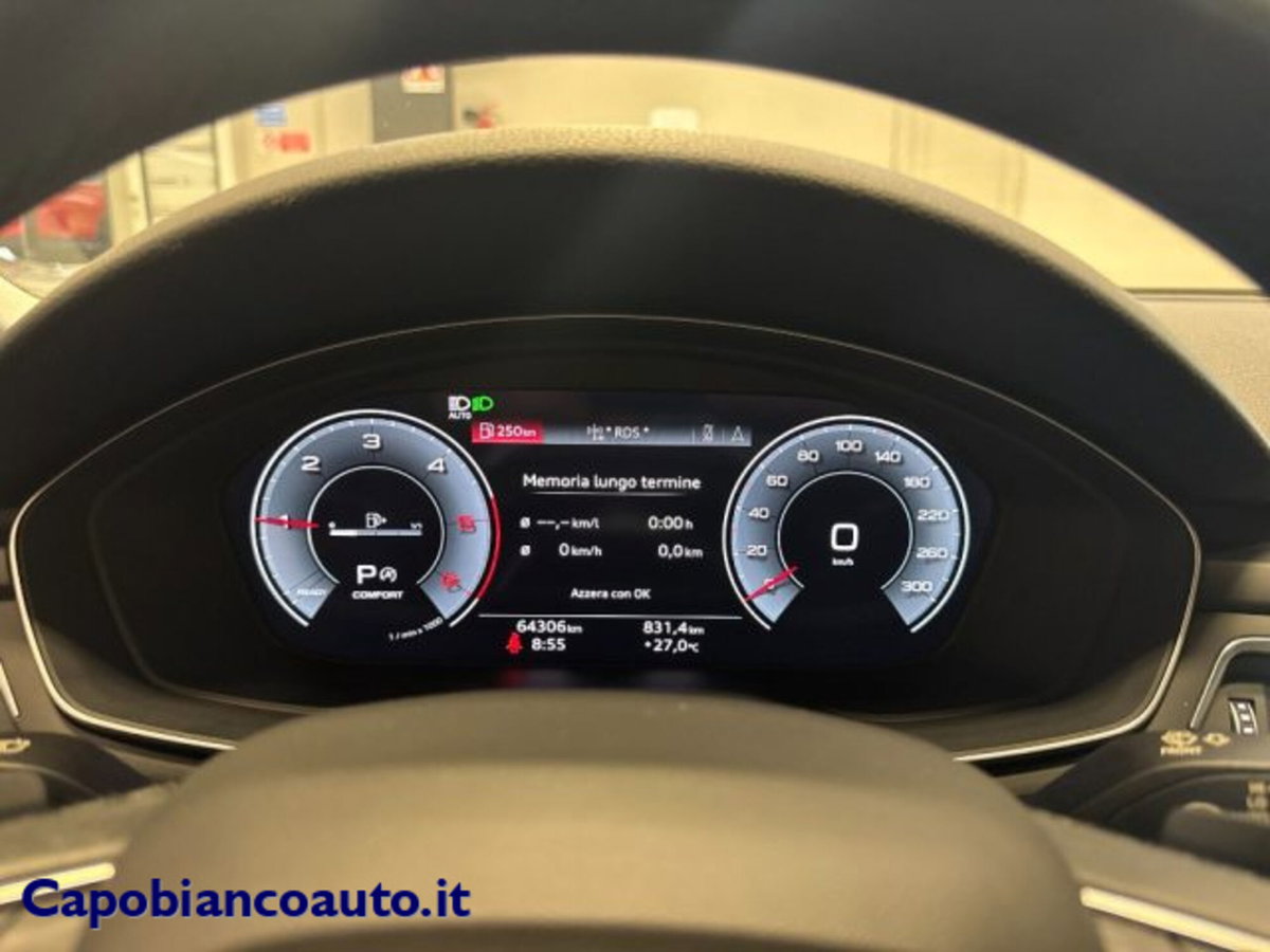 Audi A4 Avant 30 TDI/136 CV S tronic Business Advanced (12)
