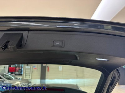 Audi A4 Avant 30 TDI/136 CV S tronic Business Advanced (17)