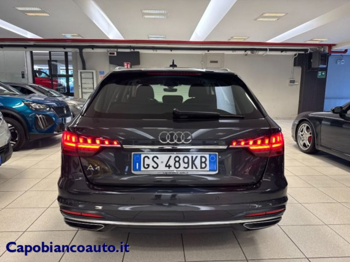 Audi A4 Avant 30 TDI/136 CV S tronic Business Advanced (6)