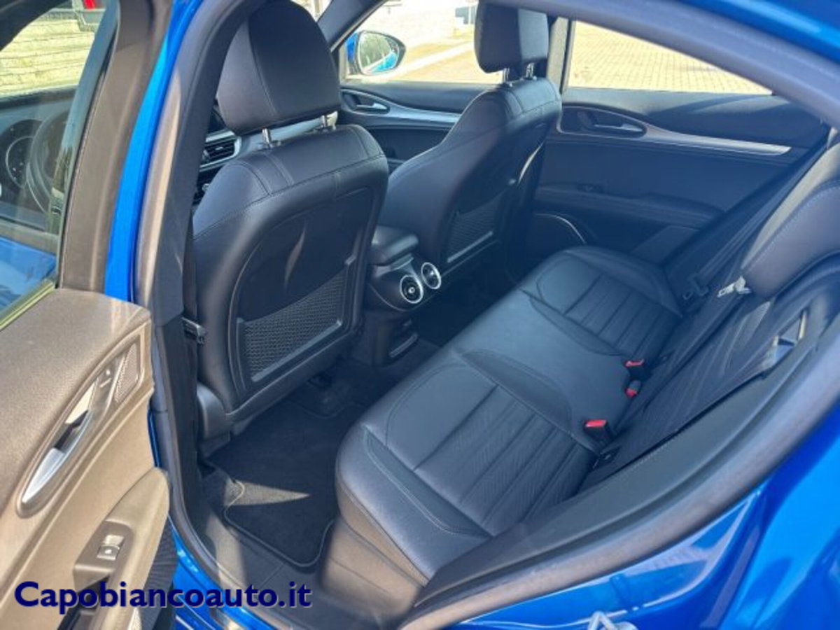 Alfa Romeo Stelvio Stelvio 2.2 Turbodiesel 210 CV AT8 Q4 Veloce (14)