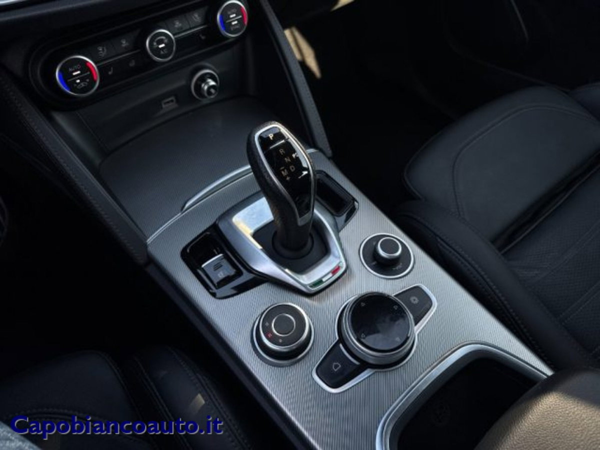 Alfa Romeo Stelvio Stelvio 2.2 Turbodiesel 210 CV AT8 Q4 Veloce (15)