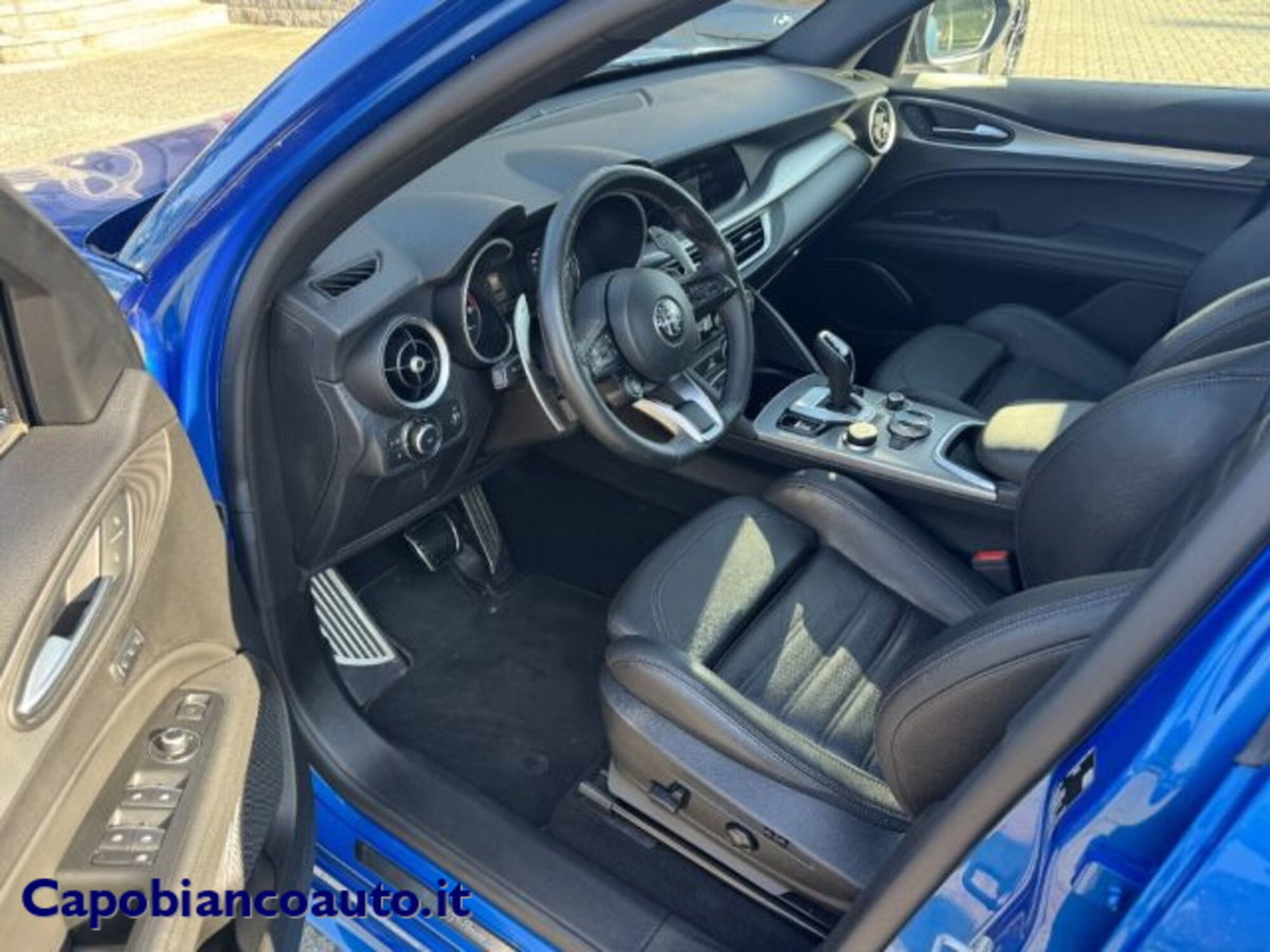 Alfa Romeo Stelvio Stelvio 2.2 Turbodiesel 210 CV AT8 Q4 Veloce (8)