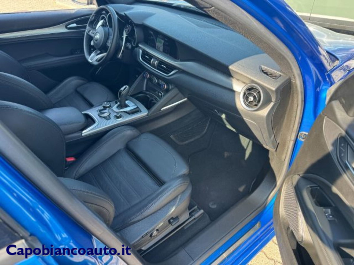 Alfa Romeo Stelvio Stelvio 2.2 Turbodiesel 210 CV AT8 Q4 Veloce (9)