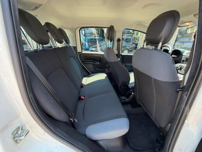 Fiat Panda 1.3 MJT 95 CV S&S 4x4 (16)