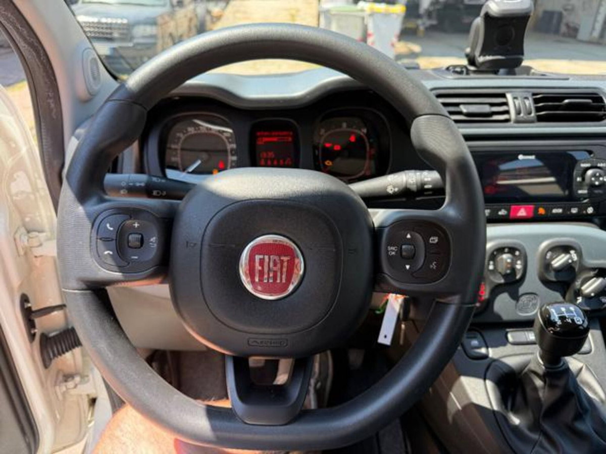 Fiat Panda 1.3 MJT 95 CV S&S 4x4 (19)