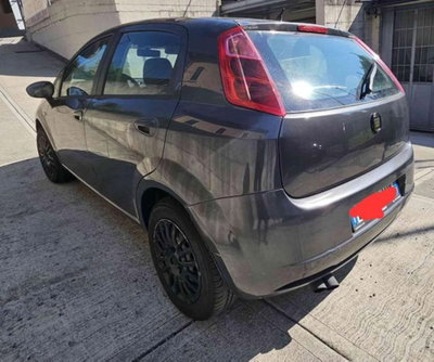 Fiat Grande Punto 1.4 5 porte Dynamic (5)