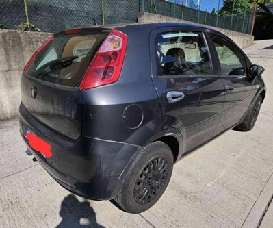 Fiat Grande Punto 1.4 5 porte Dynamic (7)