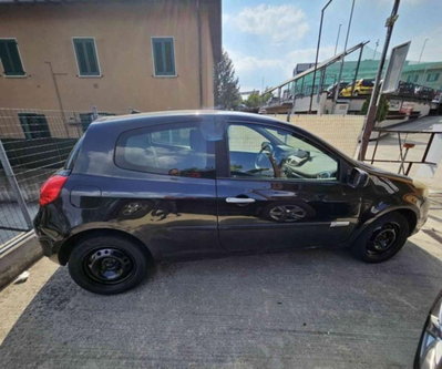 Renault Clio 1.5 dCi 70CV 5 porte Dynamique (6)