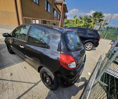 Renault Clio 1.5 dCi 70CV 5 porte Dynamique (7)