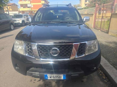 Nissan Navara 3.0 dCi 4 porte Double Cab LE V6 (2)