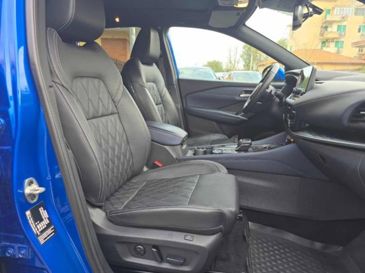 Nissan Qashqai 1.3 mhev Tekna 4wd 158cv xtronic (13)