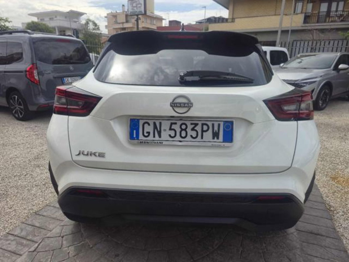 Nissan Juke 1.0 dig-t N-Connecta 114cv (17)