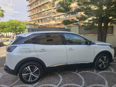 Peugeot 3008 Hybrid4 300 e-EAT8 GT (7)