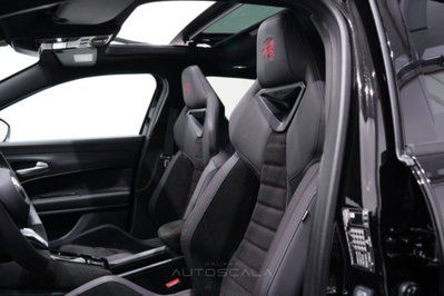 Alfa Romeo Junior 1.2 ibrida Speciale 145cv edct6 (11)