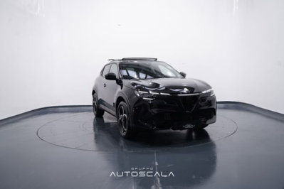 Alfa Romeo Junior 1.2 ibrida Speciale 145cv edct6 (8)