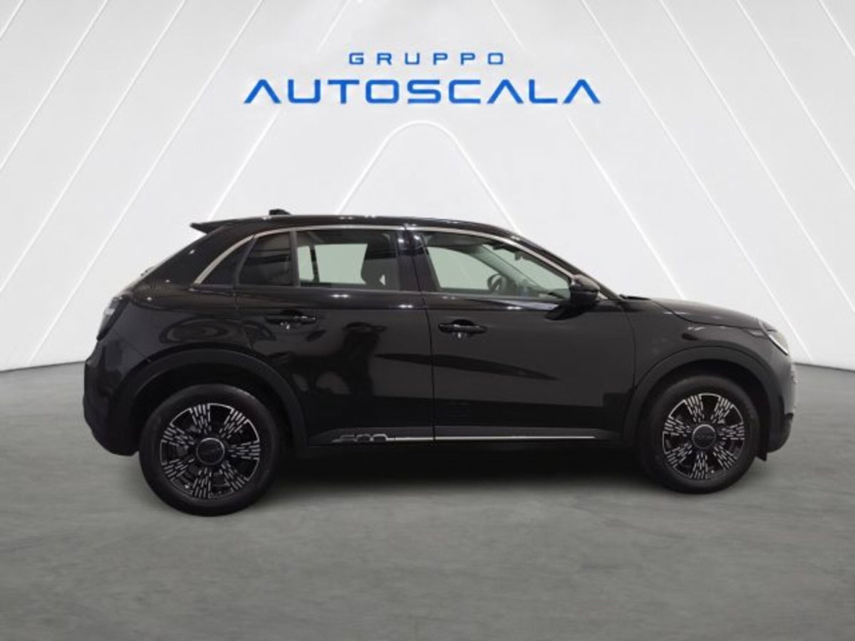 Fiat 600 1.2 hybrid Icon 145cv auto (6)
