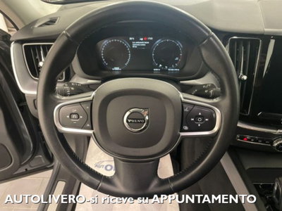 Volvo XC60 B4 (d) AWD Geartronic Momentum N1 (20)