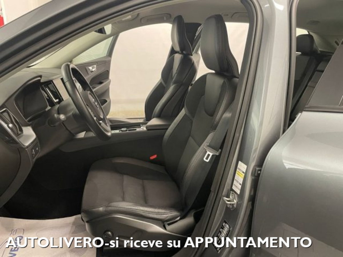Volvo XC60 B4 (d) AWD Geartronic Momentum N1 (7)