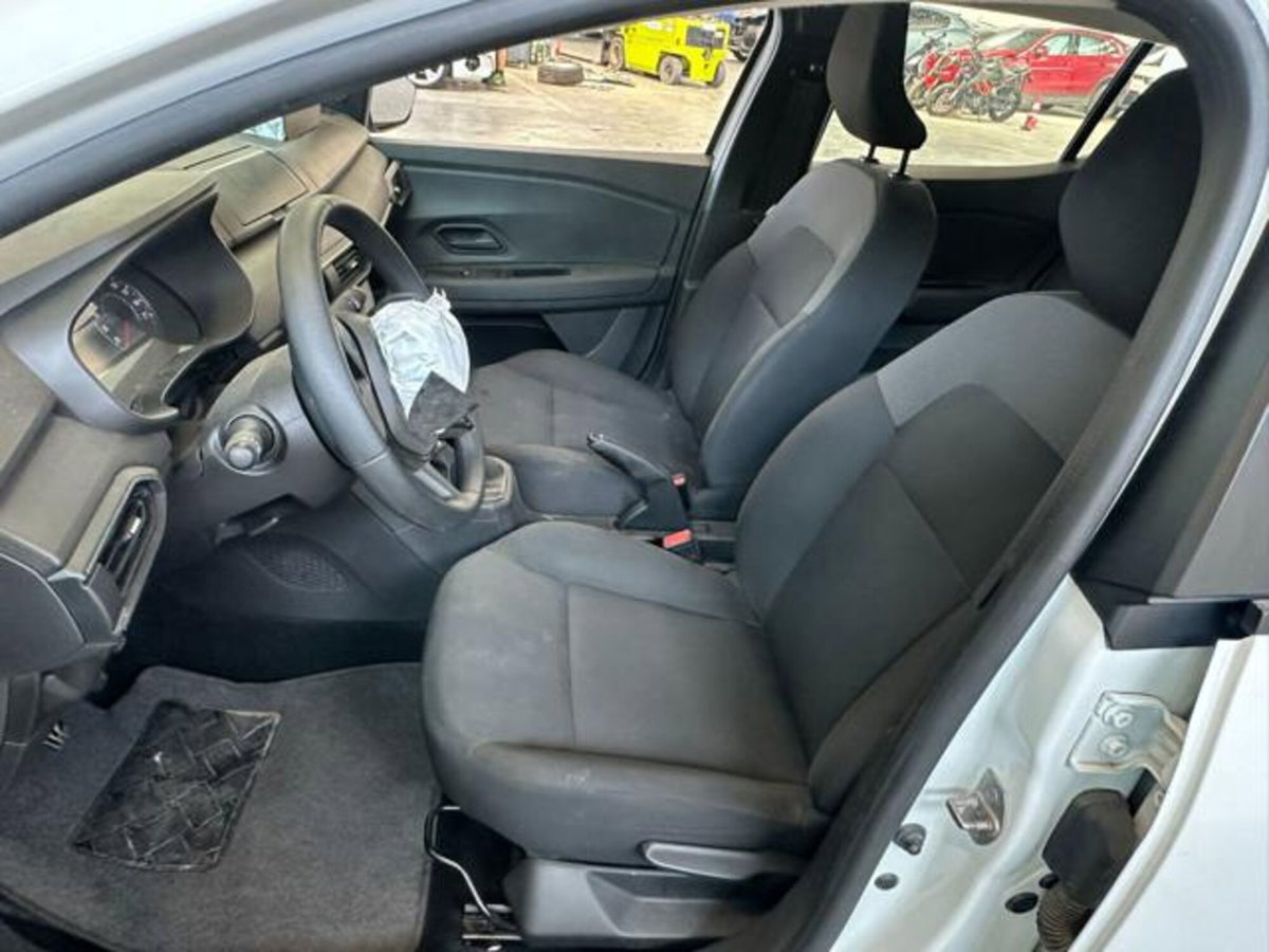 Dacia Sandero Streetway 1.0 sce Essential 65cv (13)
