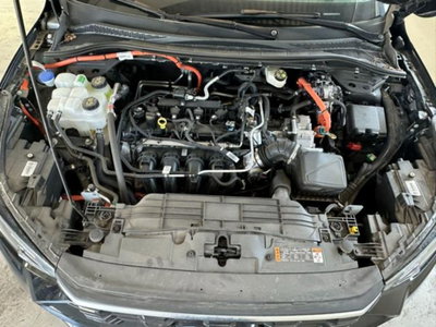 Ford Kuga 2.5 Full Hybrid 190 CV CVT 2WD ST-Line Design (10)