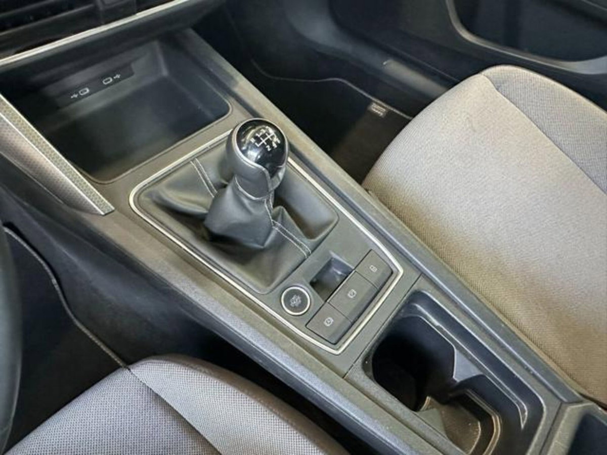 SEAT Leon ST Sportstourer 2.0 tdi Style 116cv (18)