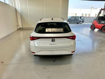 SEAT Leon ST Sportstourer 2.0 tdi Style 116cv (6)