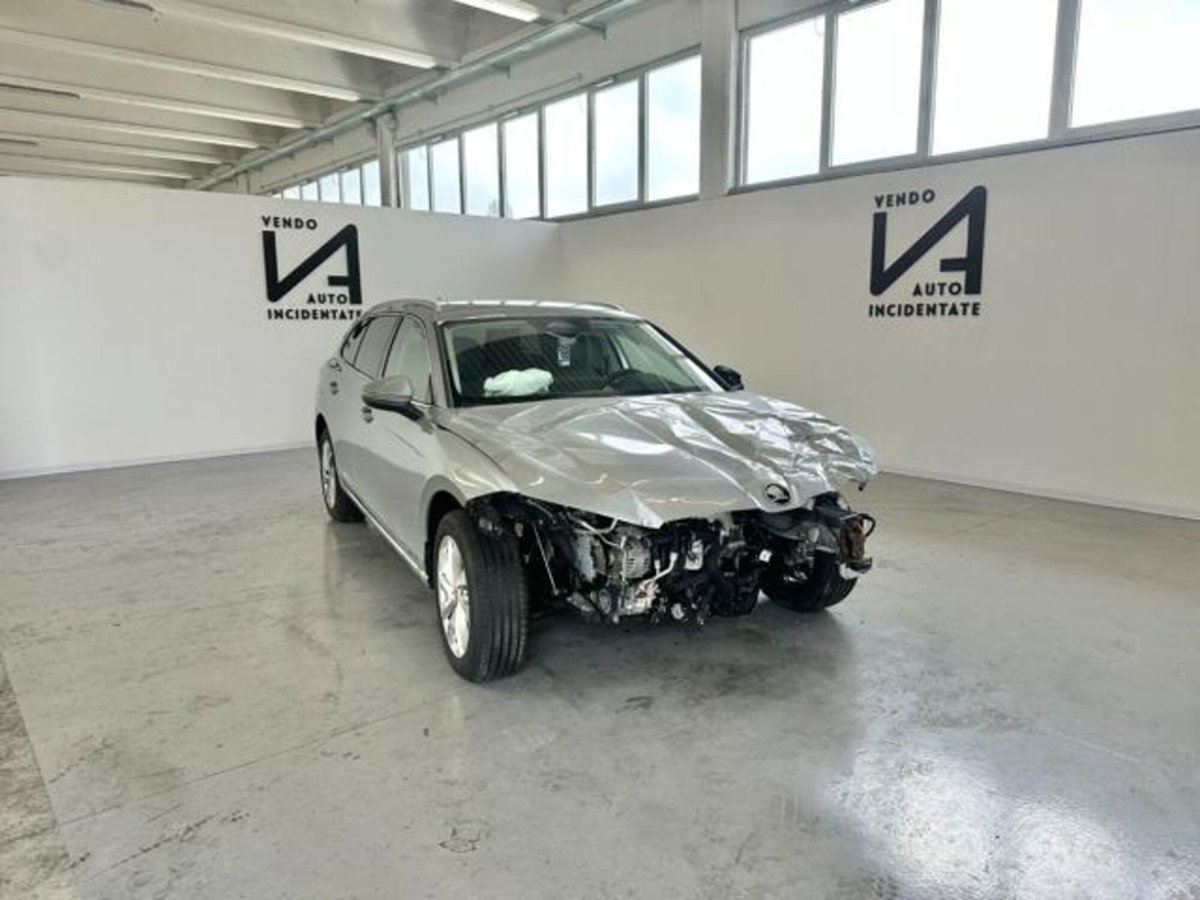 Skoda Superb Station Wagon 2.0 TDI DSG Wagon Style
