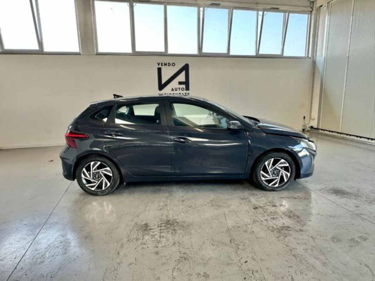 Hyundai i20 1.2 MPI MT GPL ConnectLine (8)